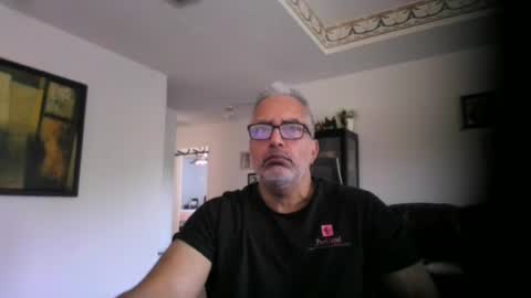 Snapshot of aladdin31673 chatting on 1, 8, 2026 aladdin31673 online show from 1, 8, 2026