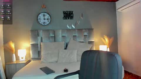  Alaia  online show from 17, 2, 2025