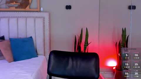     online show from 26, 1, 2025