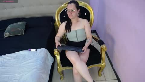 Alaiia    online show from 13, 12, 2025