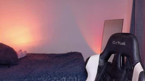 alan18n online show from 4, 4, 2026