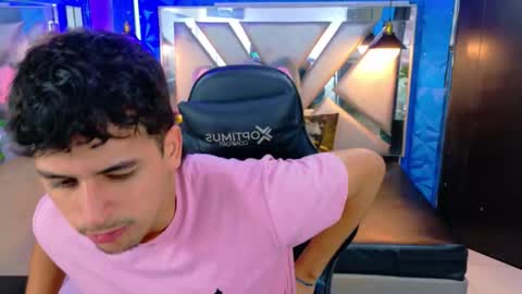 Snapshot of alan_del_reyx chatting on 21, 9, 2025 ALAN DEL REY online show from 21, 9, 2025