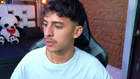 Snapshot of alan_del_reyx chatting on 30, 9, 2025 ALAN DEL REY online show from 30, 9, 2025