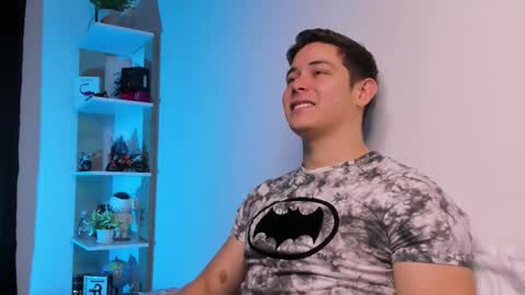 Alan Hadid online show from 11, 11, 2025