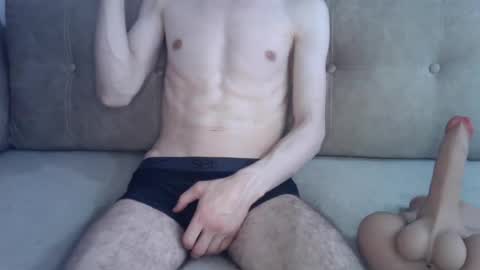 alan_mil online show from 8, 6, 2026