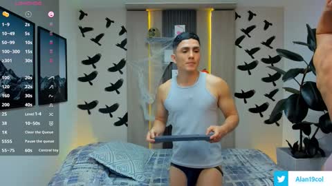 Alan  Kevin can we reach 100 thumbs up please guys  online show from 16, 10, 2025