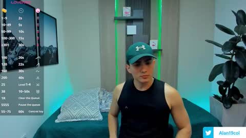 Alan  Kevin can we reach 100 thumbs up please guys  online show from 4, 11, 2025