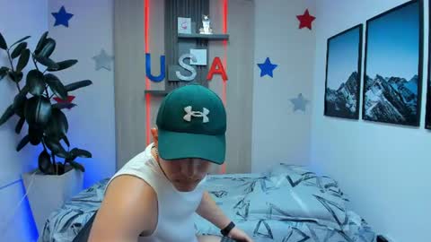 Snapshot of alan_nd_kevin chatting on 1, 7, 2026 Alan Kevin can we reach 100 thumbs up please guys online show from 1, 7, 2026