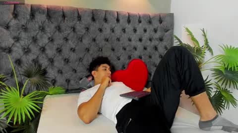 Alan online show from 25, 11, 2025