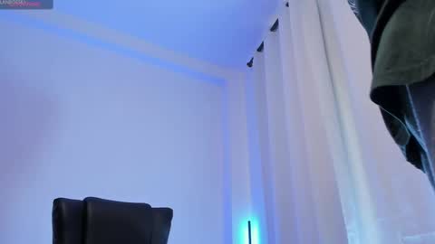 Snapshot of alan_rosee chatting on 18, 9, 2025 Alan online show from 18, 9, 2025