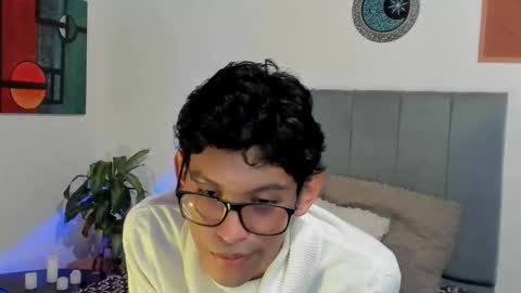 Alan and Criss - WE JUST FRIENDS WITH BENEFITS BOTH VERS online show from 19, 10, 2025