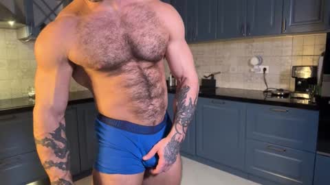 Snapshot of alan_week chatting on 13, 11, 2025 alan_week online show from 13, 11, 2025