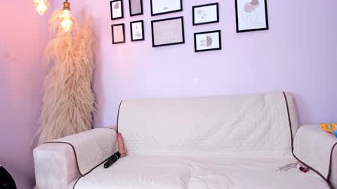 Alana online show from 19, 2, 2025