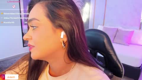 M E L I online show from 28, 5, 2026