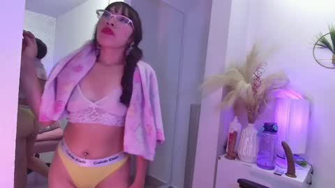 Alana  online show from 21, 1, 2025