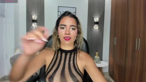 Snapshot of alana_martiins chatting on 22, 5, 2026 alana online show from 22, 5, 2026
