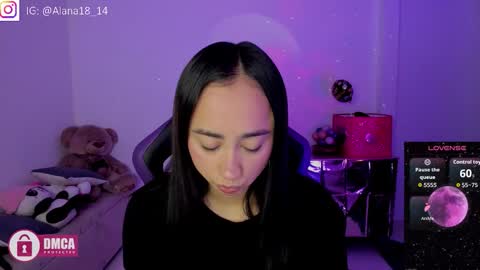 alana_pherson online show from 15, 9, 2025