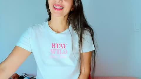 alana_pink95 online show from 5, 3, 2026