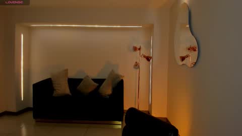 Alana online show from 4, 2, 2026