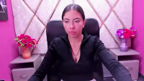 Alana hot online show from 14, 12, 2025