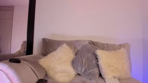 Alanna online show from 18, 9, 2025