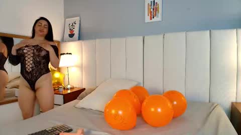 Snapshot of alanawestt chatting on 16, 10, 2025 alanawestt online show from 16, 10, 2025