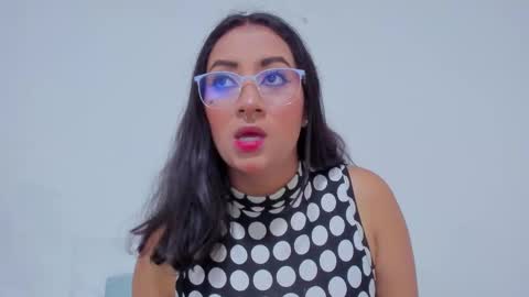  Alana Whitte  online show from 10, 1, 2026