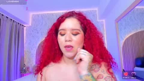 Snapshot of alanna_hank chatting on 7, 3, 2025 Alanna online show from 7, 3, 2025
