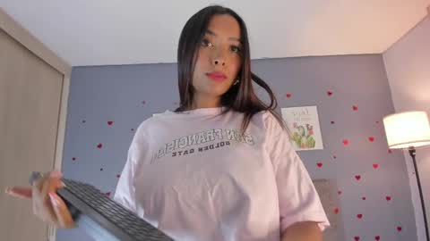 Snapshot of alannajones1 chatting on 30, 5, 2026 Alanna online show from 30, 5, 2026