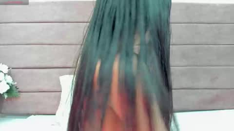 Alanna Jonnes online show from 30, 11, 2025