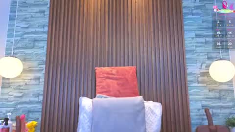 Snapshot of alannavidal chatting on 10, 7, 2026 alannavidal online show from 10, 7, 2026