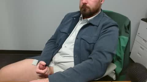 Snapshot of alaska4411 chatting on 28, 1, 2025 John online show from 28, 1, 2025