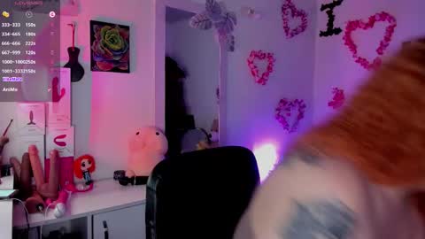 Caro online show from 16, 2, 2026