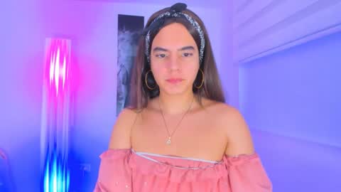   online show from 28, 1, 2025