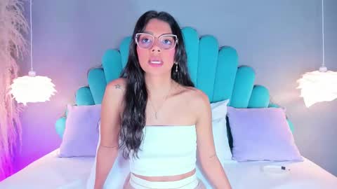 Snapshot of alassiahocthner chatting on 10, 9, 2025 Alassia Hocthner online show from 10, 9, 2025