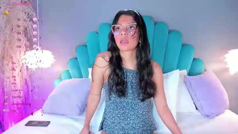 Snapshot of alassiahocthner chatting on 11, 9, 2025 Alassia Hocthner online show from 11, 9, 2025