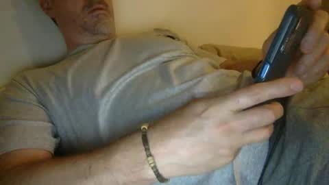 Snapshot of albandant chatting on 28, 4, 2026 albandant online show from 28, 4, 2026