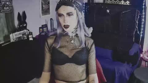 Mistic witch online show from 14, 2, 2026