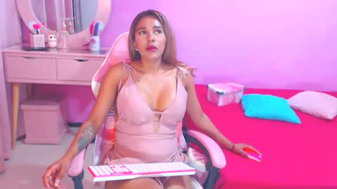 aldana_stone online show from 29, 9, 2025