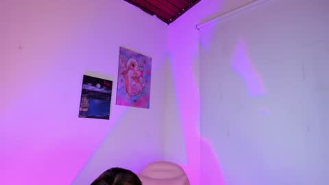 Alejandra  online show from 14, 4, 2026