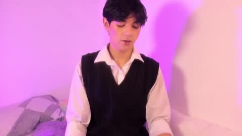 Snapshot of ale_aurarashii chatting on 10, 7, 2026 Ale aurarashii online show from 10, 7, 2026
