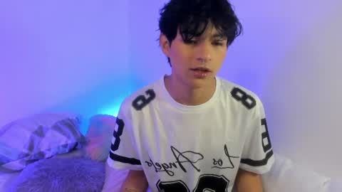 Snapshot of ale_aurarashii chatting on 11, 7, 2026 Ale aurarashii online show from 11, 7, 2026