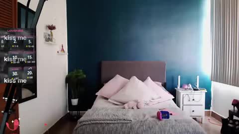 aledelo online show from 3, 12, 2024