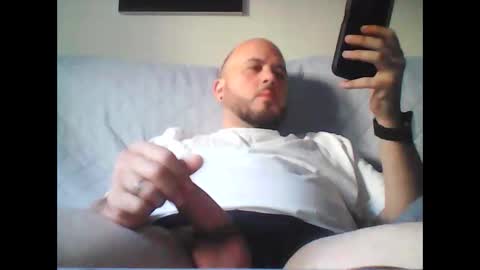 Snapshot of aleeexxxx4u chatting on 26, 9, 2025 aleeexxxx4u online show from 26, 9, 2025