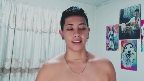 Alejandra online show from 4, 12, 2024