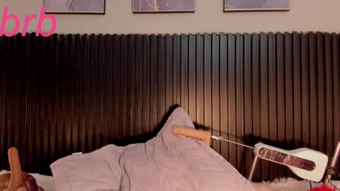 Snapshot of aleja__slav3 chatting on 26, 2, 2025 aleja__slav3 online show from 26, 2, 2025