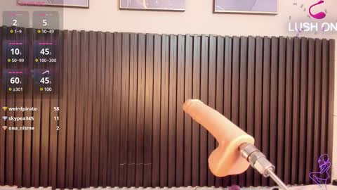 Snapshot of aleja__slav3 chatting on 7, 3, 2025 aleja__slav3 online show from 7, 3, 2025