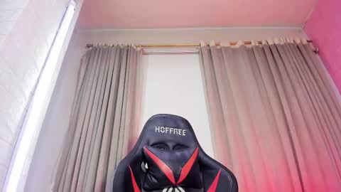 Snapshot of aleja_hill chatting on 28, 2, 2026 Aleja Hill online show from 28, 2, 2026