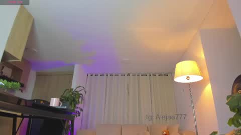 Snapshot of alejaevangeline chatting on 20, 6, 2026 A L E J A N D R A online show from 20, 6, 2026