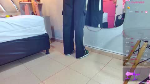 alejandra martins online show from 25, 11, 2025